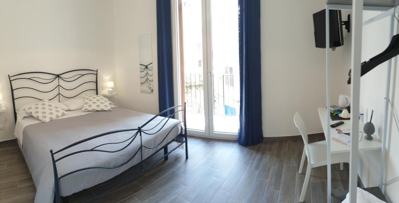Residenza Tarzana Hotell Palermo Eksteriør bilde