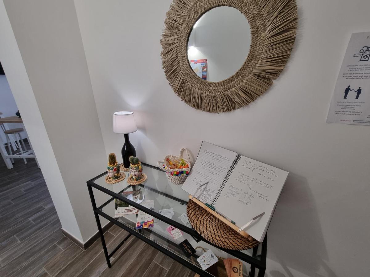 Residenza Tarzana Hotell Palermo Eksteriør bilde